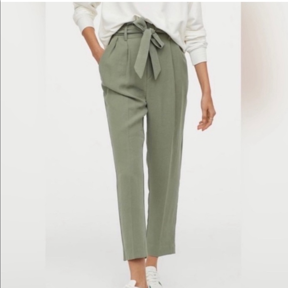 H&M High waist Sage Paperbag Pants